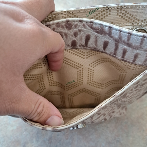 Lodis Cameron Beige croc Embossed leather crossbody - Picture 6 of 10